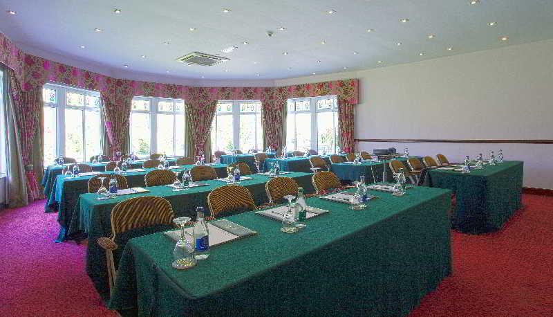 Fitzgeralds Woodlands House Hotel 4*