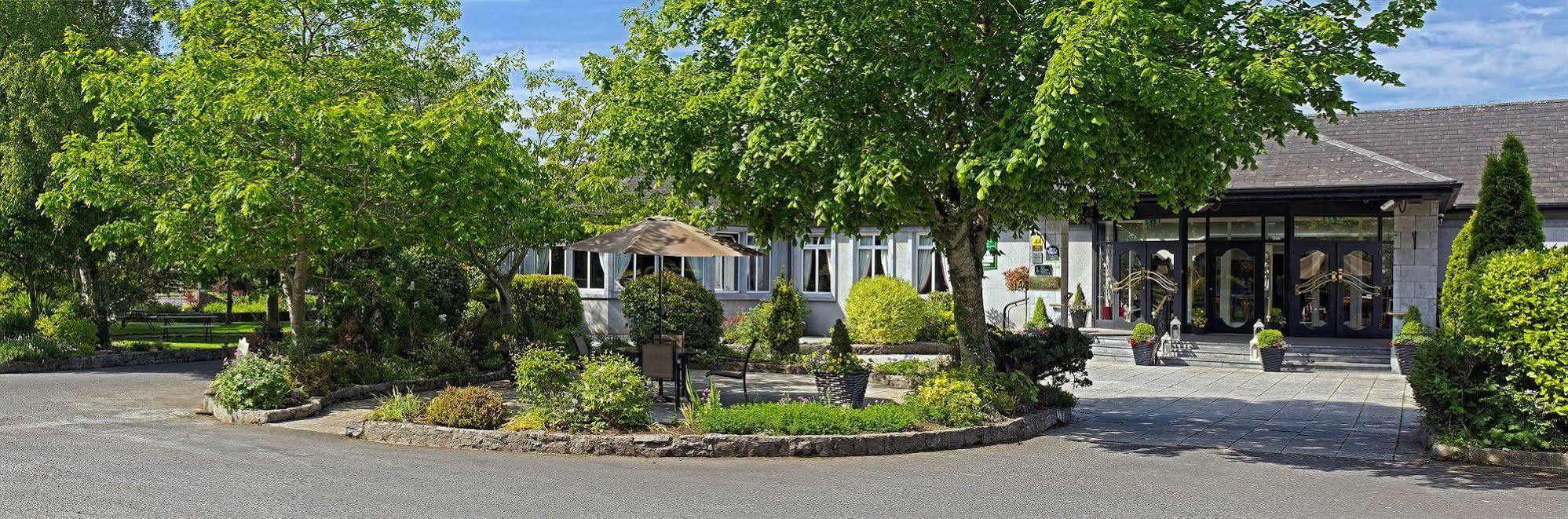 Fitzgeralds Woodlands House